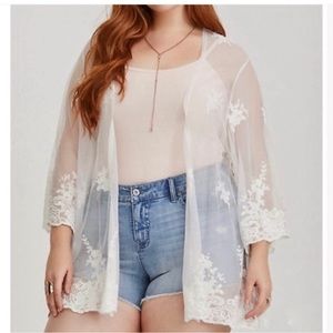 💙Torrid Fringe Lace Embroidered Mesh Kimino NWT